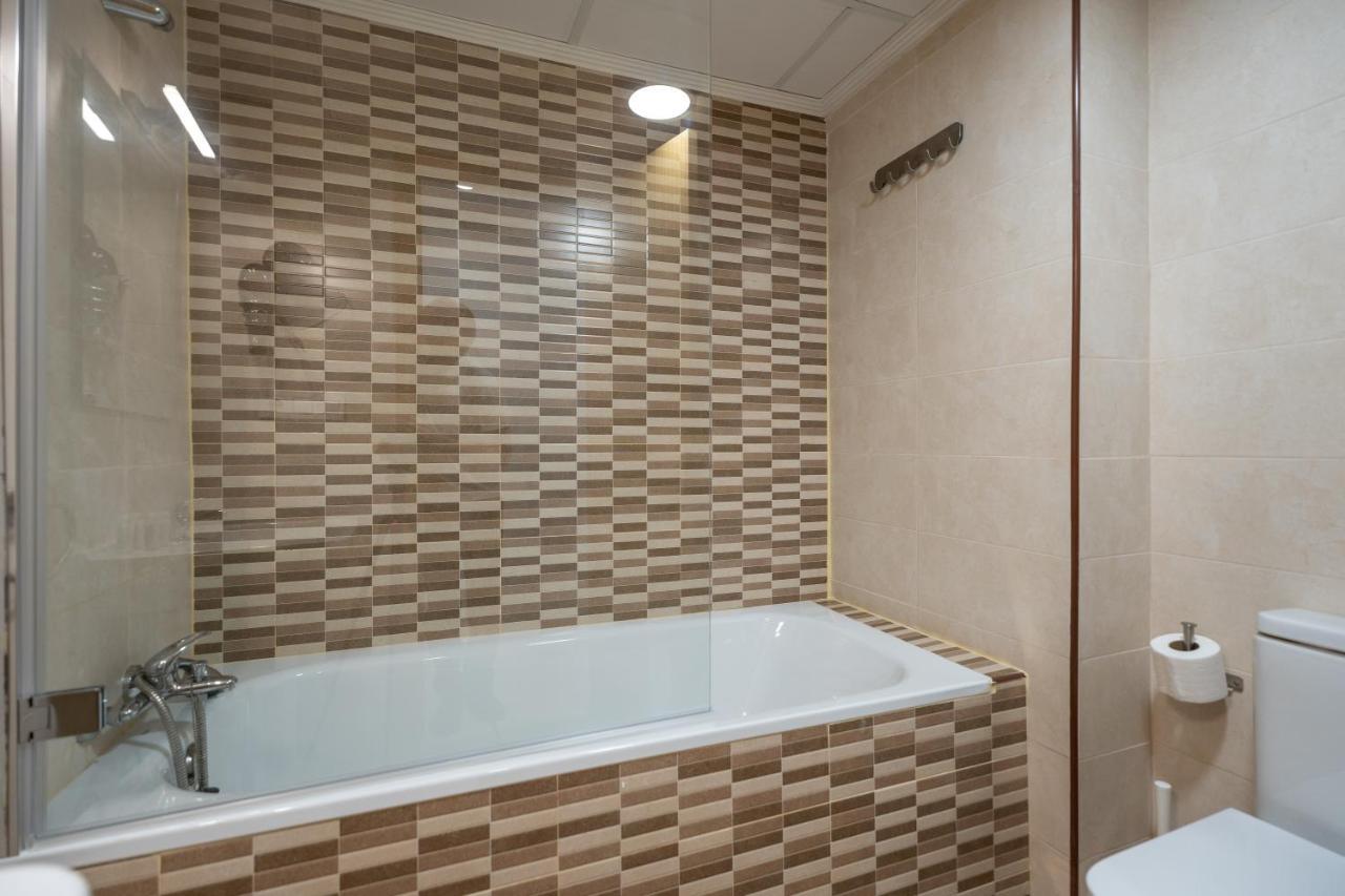 Marq Castillo Habitaciones لقنت المظهر الخارجي الصورة